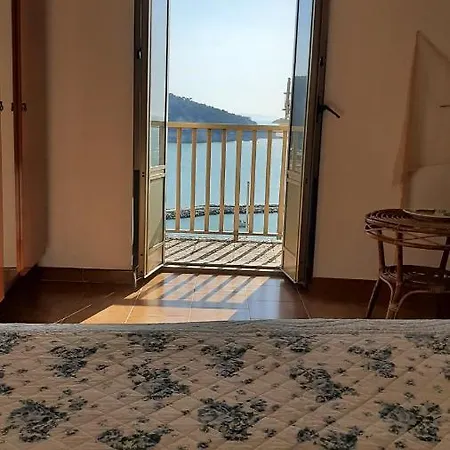 Due Balconi Apartment *