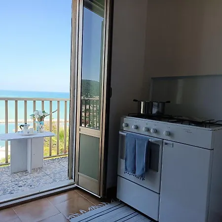 Due Balconi Apartment *